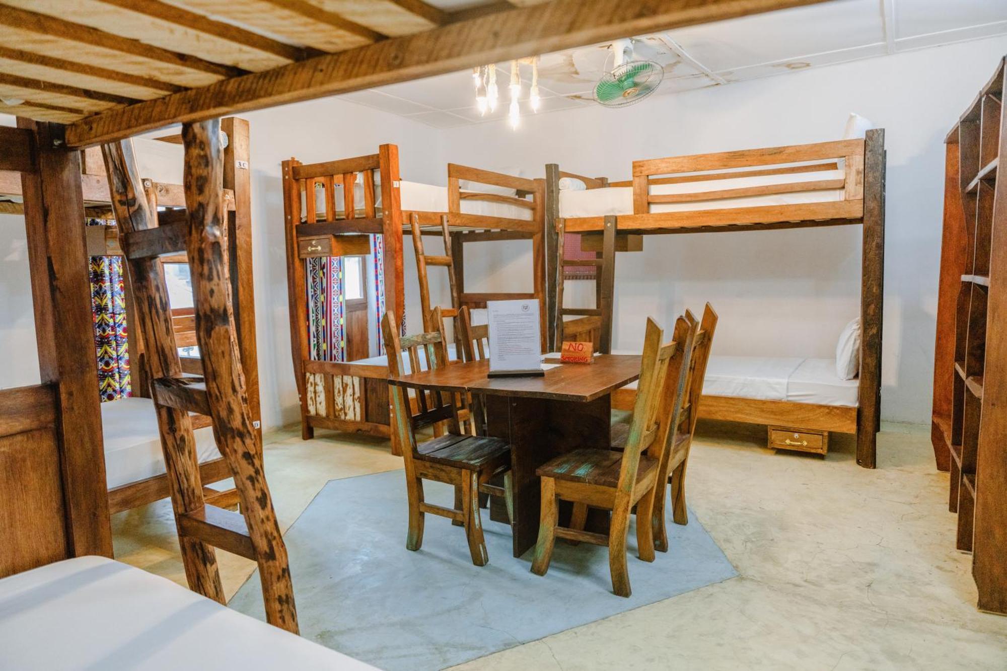 Shoki Shoki Guest House Занзібар Екстер'єр фото