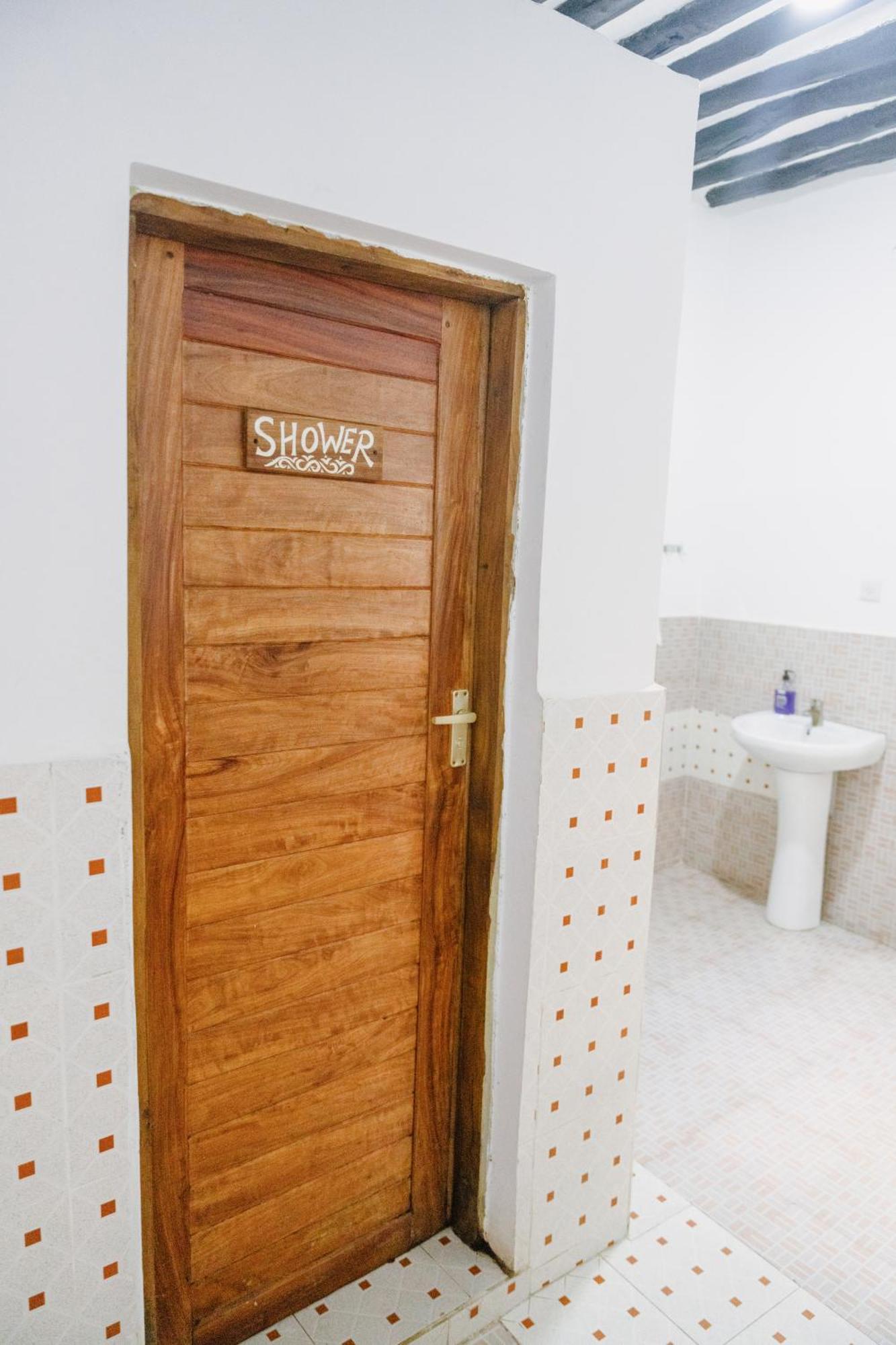 Shoki Shoki Guest House Занзібар Екстер'єр фото